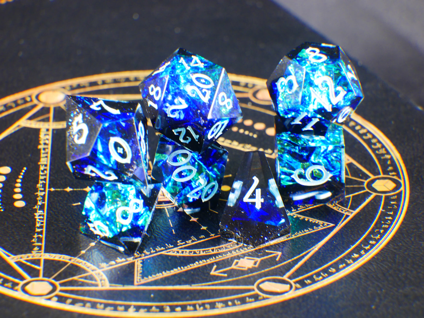 Enchantment 7-piece Dice Set